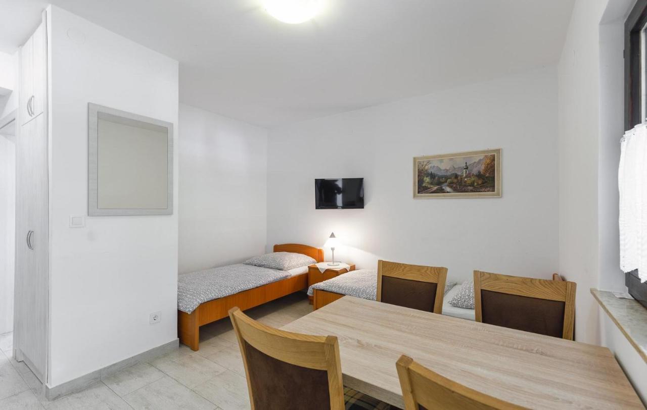 Mirko Appartement Poreč Buitenkant foto