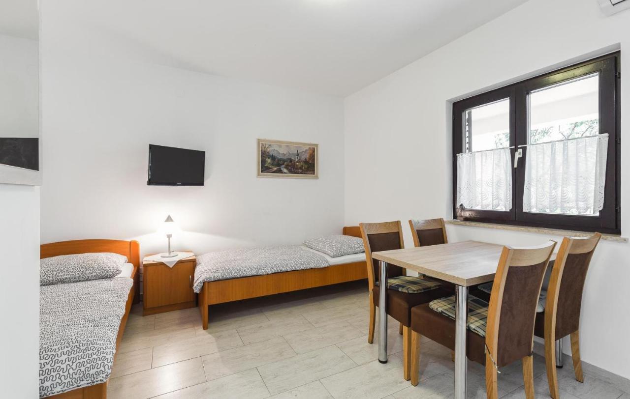 Mirko Appartement Poreč Buitenkant foto