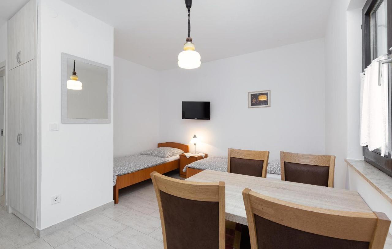 Mirko Appartement Poreč Buitenkant foto