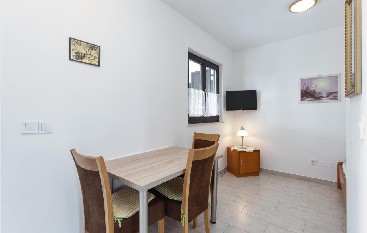 Mirko Appartement Poreč Buitenkant foto
